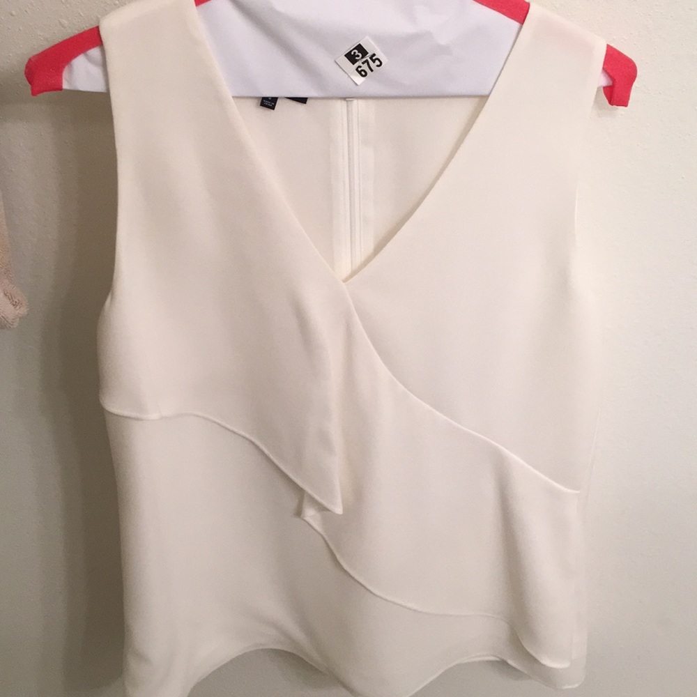 Lafayette 148 silk tank size Small
